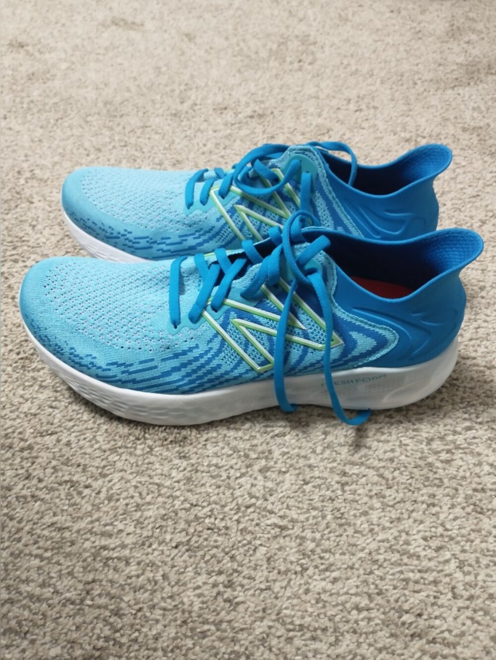 New Balance Fresh Foam 1080 - Women's Size 11 - Like New